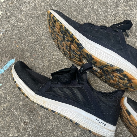 2 pair of adidas sneakers size 7 & 7.5 - Picture 9 of 11